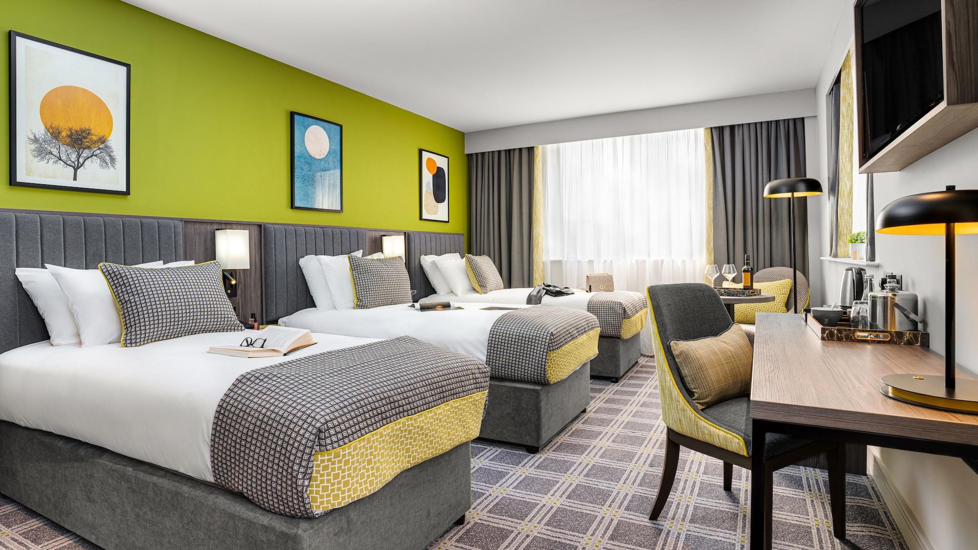 Plaza Hotel Tallaght Εξωτερικό φωτογραφία