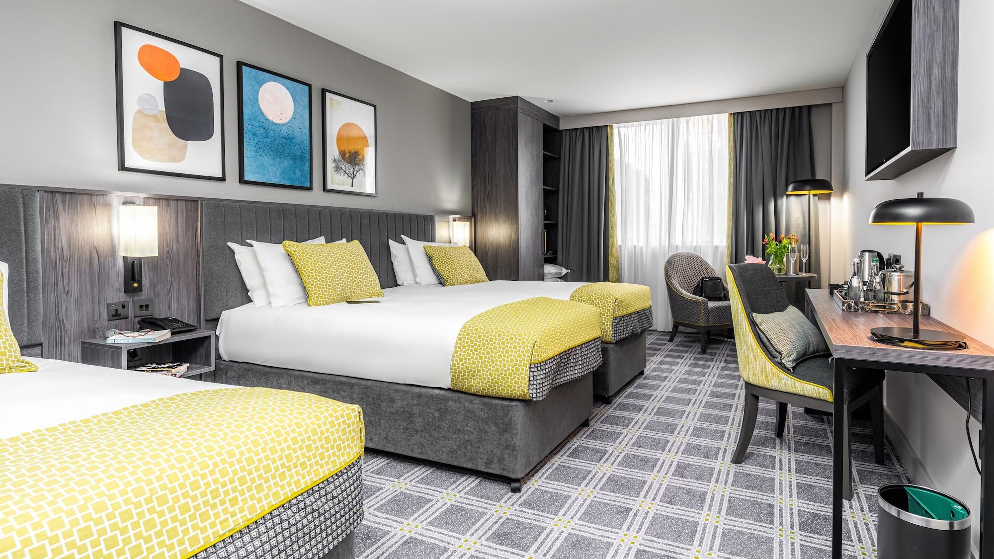 Plaza Hotel Tallaght Εξωτερικό φωτογραφία