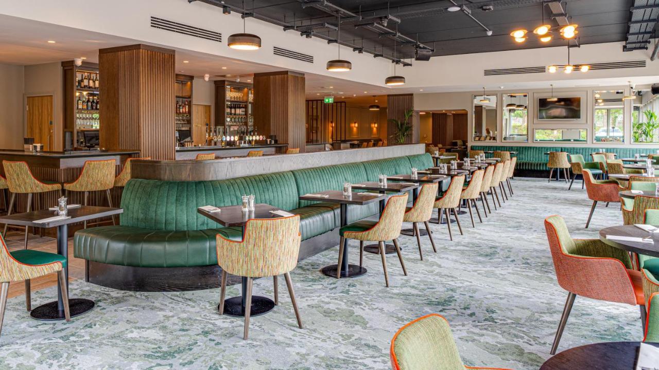 Plaza Hotel Tallaght Εξωτερικό φωτογραφία