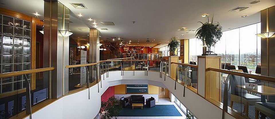 Plaza Hotel Tallaght Εξωτερικό φωτογραφία